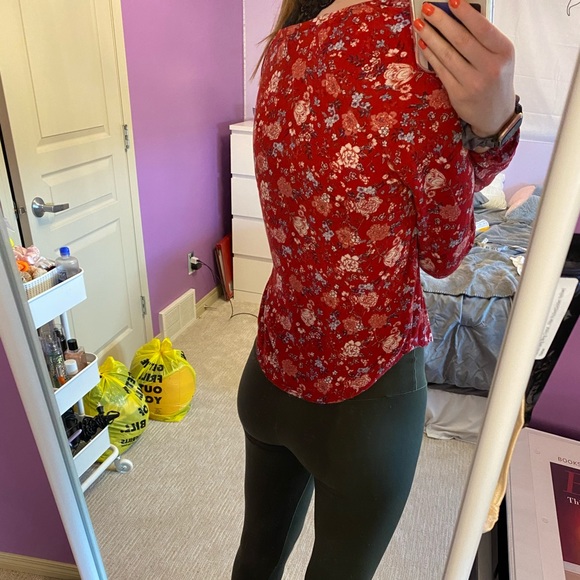 🍒3 for $12 - Ardene Floral Longsleeve - Picture 6 of 7